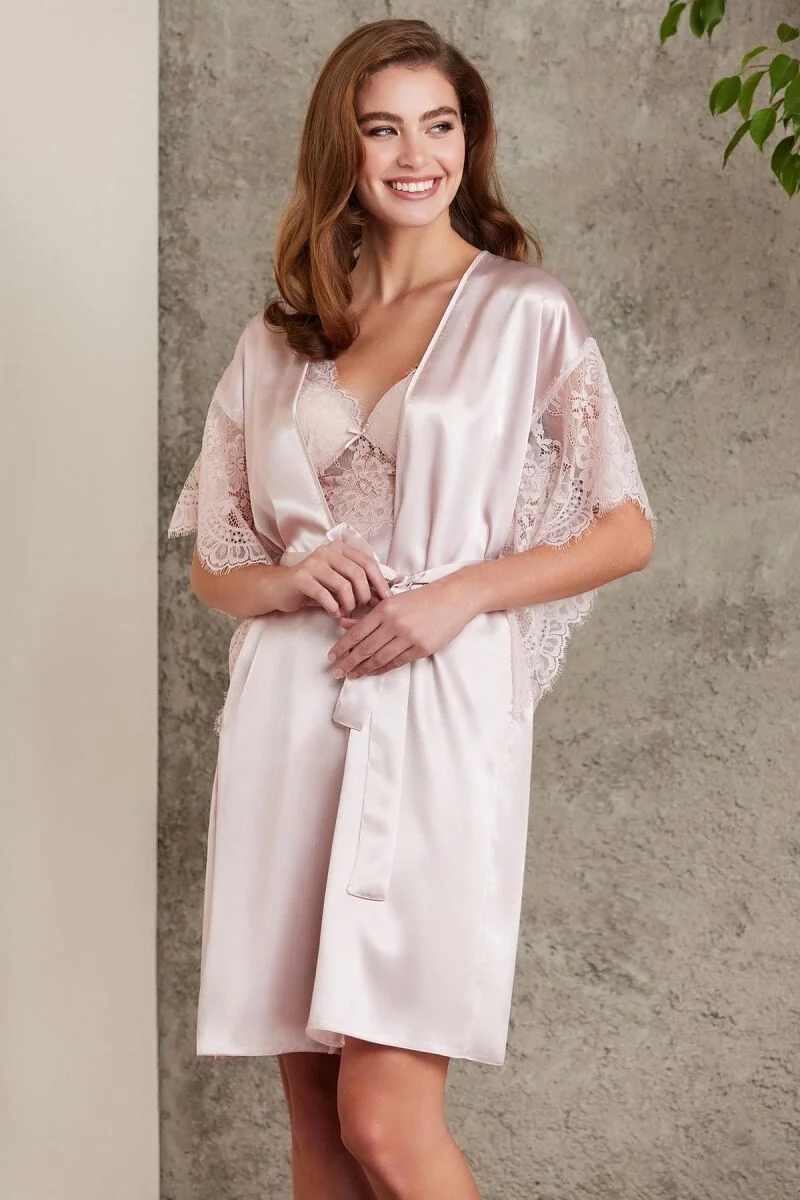 Saten Dantelli Kadın Gecelik ve Sabahlık Takımı - 4490 Pudra