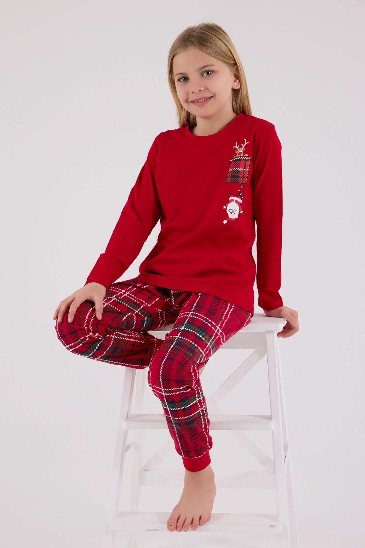 Arnetta Kız Çocuk Kırmızı Pijama Takımı