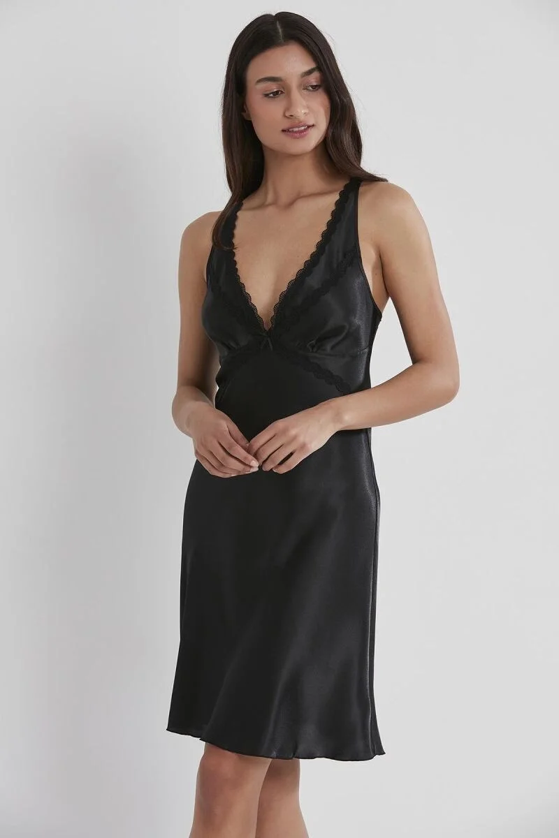 Saten Dantelli Kadın Gecelik  - 690 Siyah