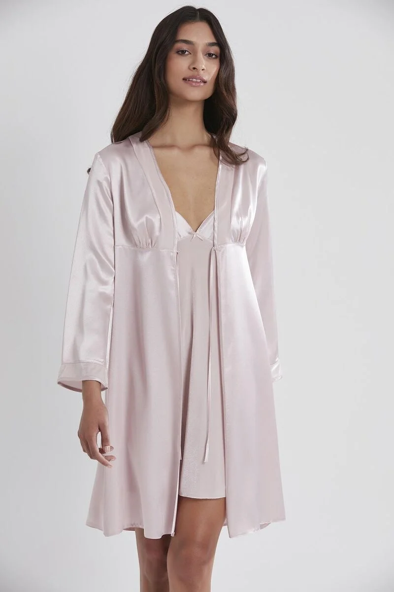 Kadife Saten Kadın Gecelik ve Sabahlık Takımı - 4040 Pudra