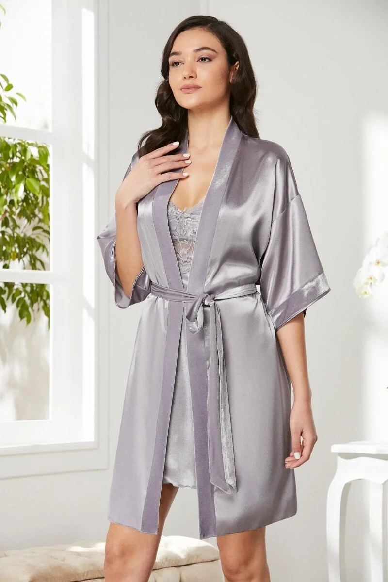 Kadife Saten Dantelli Kadın Gecelik ve Sabahlık Takımı - 4045 Royal