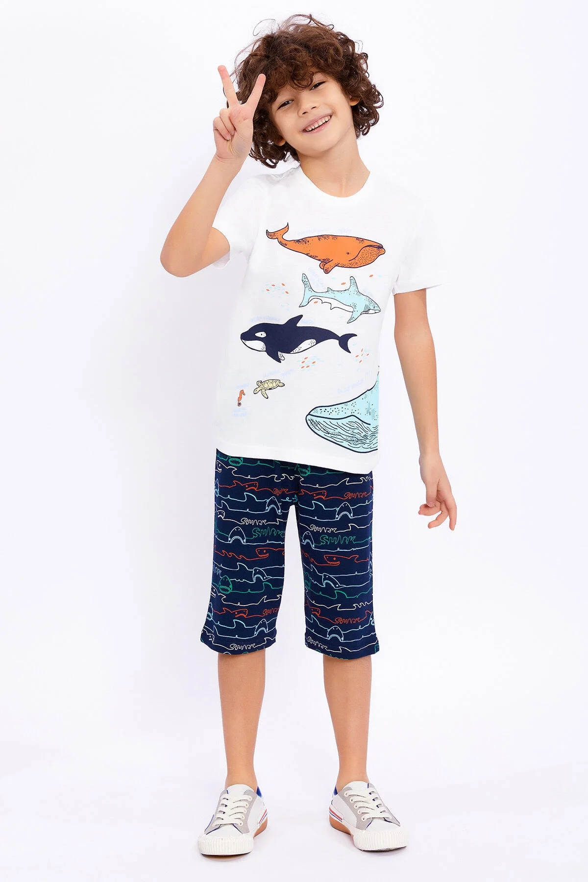 Rolypoly Erkek Çocuk Beyaz Kapri Takım